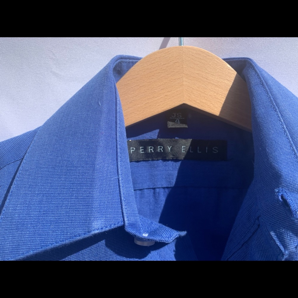 💯 Perry Ellis